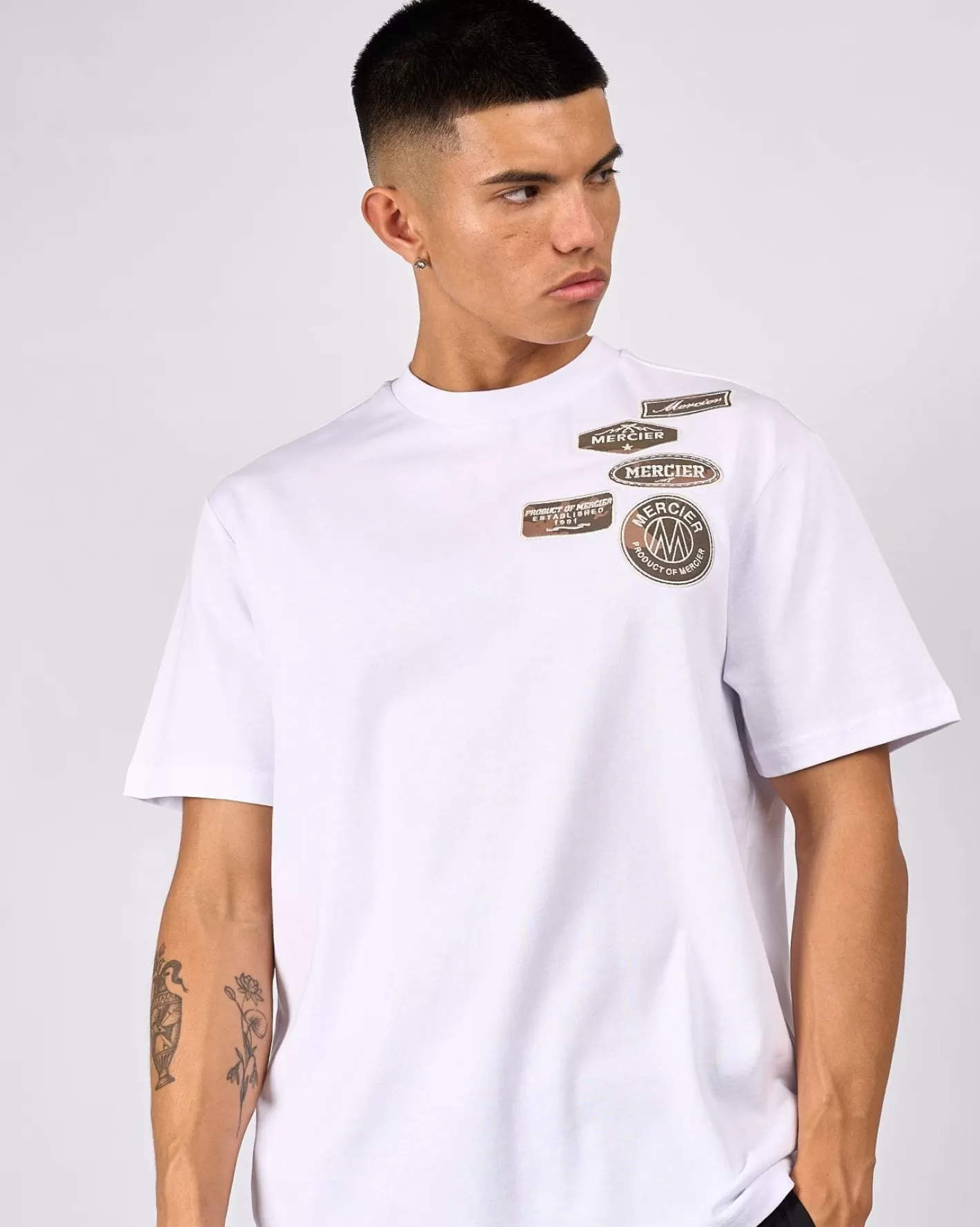 Homme Mercier T-shirts<Camo blanc ET Badge Tsirt