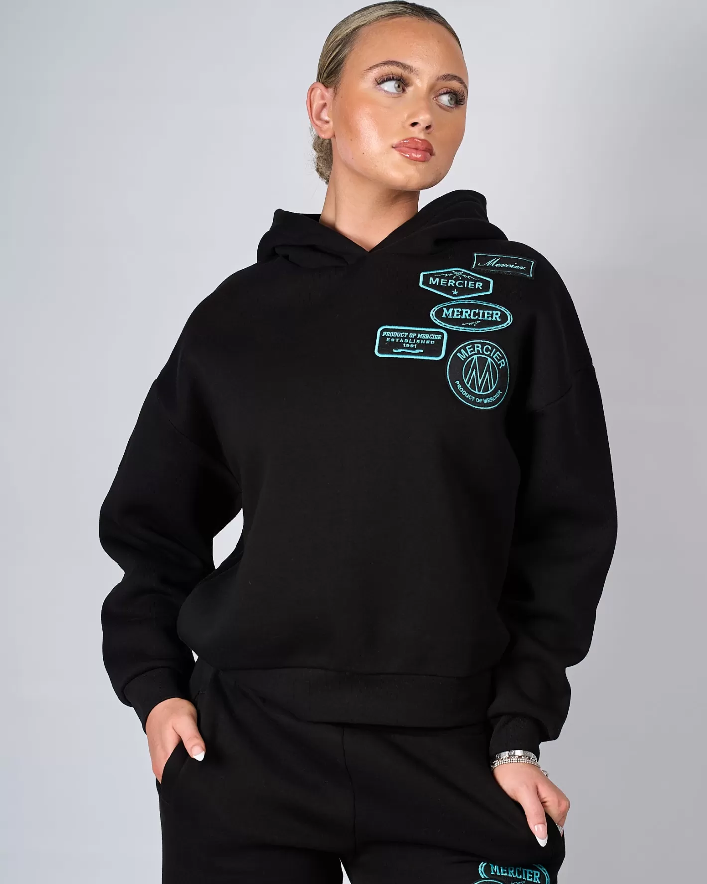 Femme Mercier Hoodies Des Femmes | Survêtements Pour Femmes<Sweat à capuche noir Tiffany OG Badge pour femme